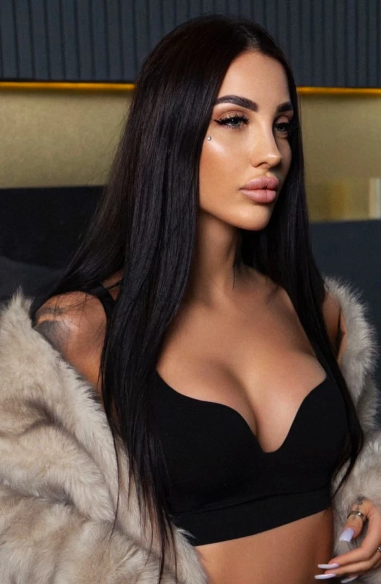 Adelina escort in Monaco