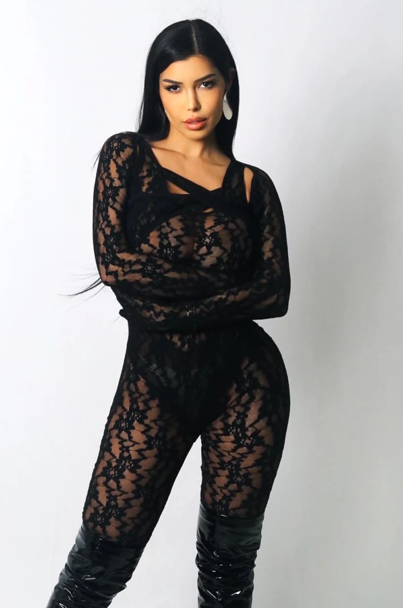 Adriana escort in Monaco