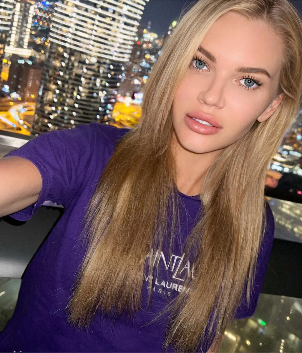 Agata escort in Monaco