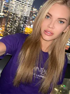 Agata escort in Monaco