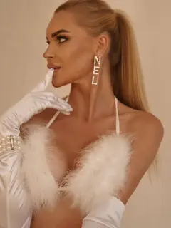 Agata escort in Monaco
