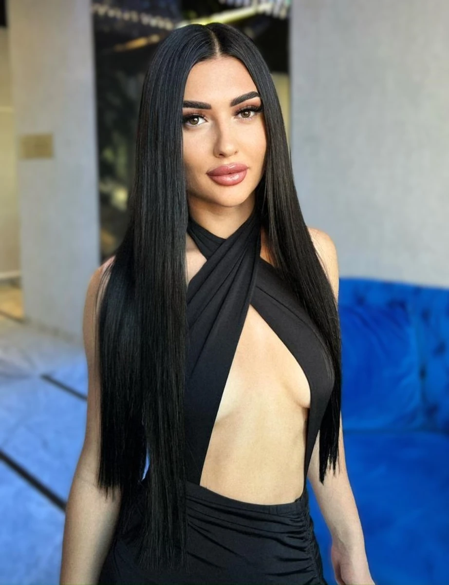 Alexandra escort in Monaco