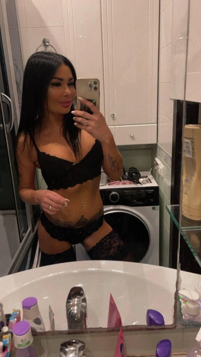 Alice escort in Monaco