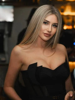 Amelia escort in Monaco