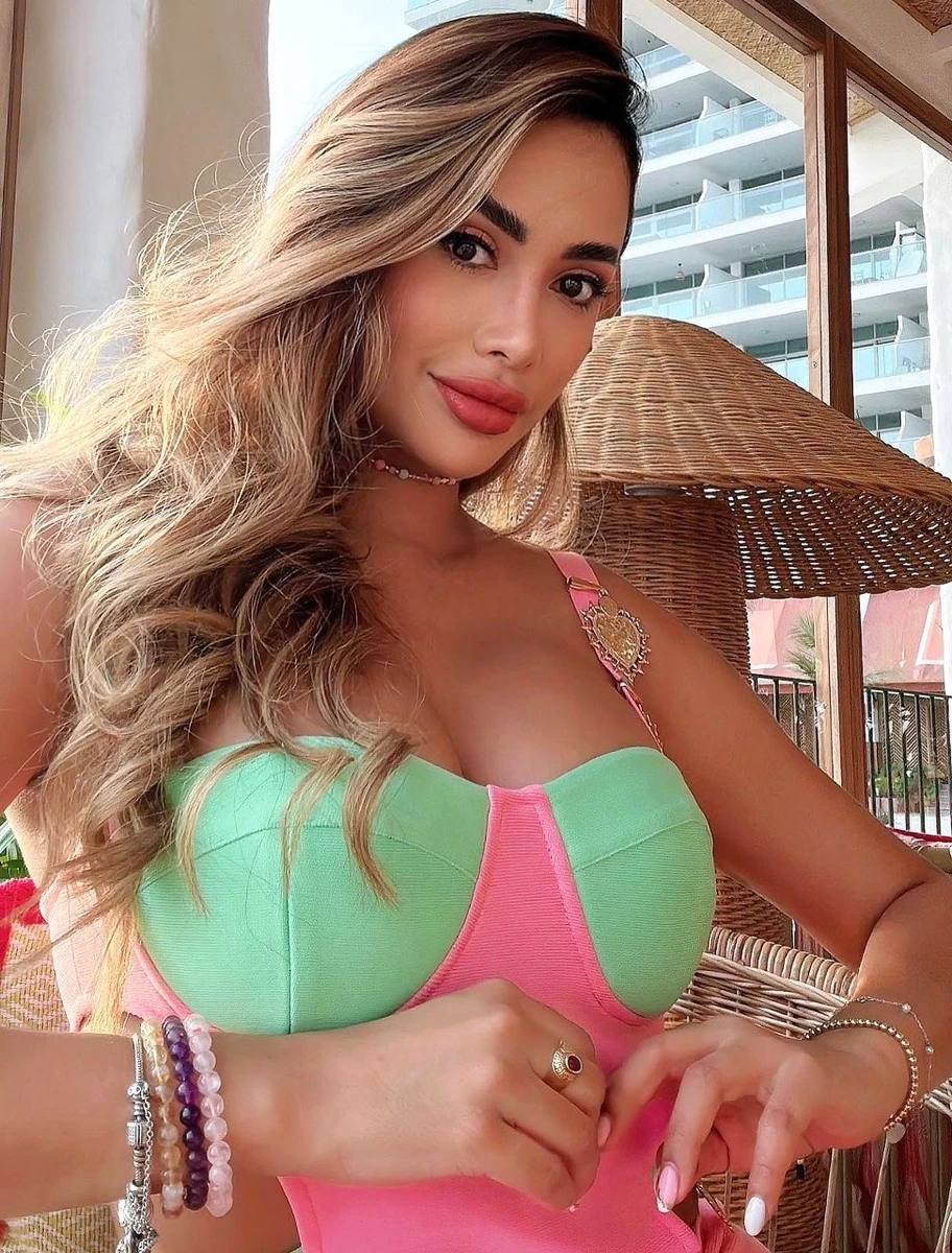 Ariana escort in Monaco