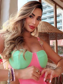 Ariana escort in Monaco