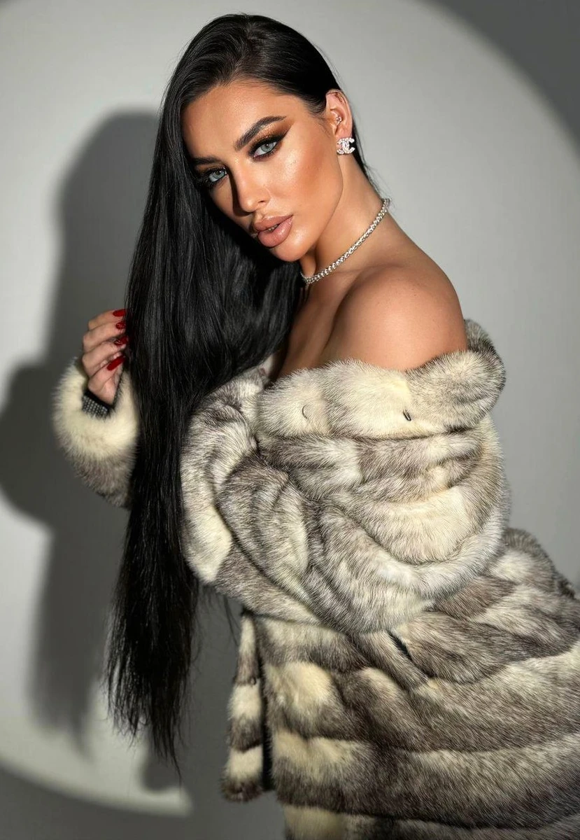 Chloe escort in Monaco