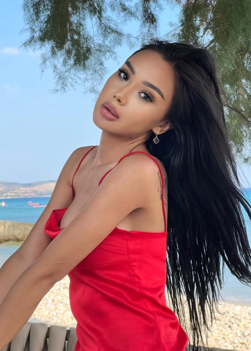 Danelia escort in Monaco