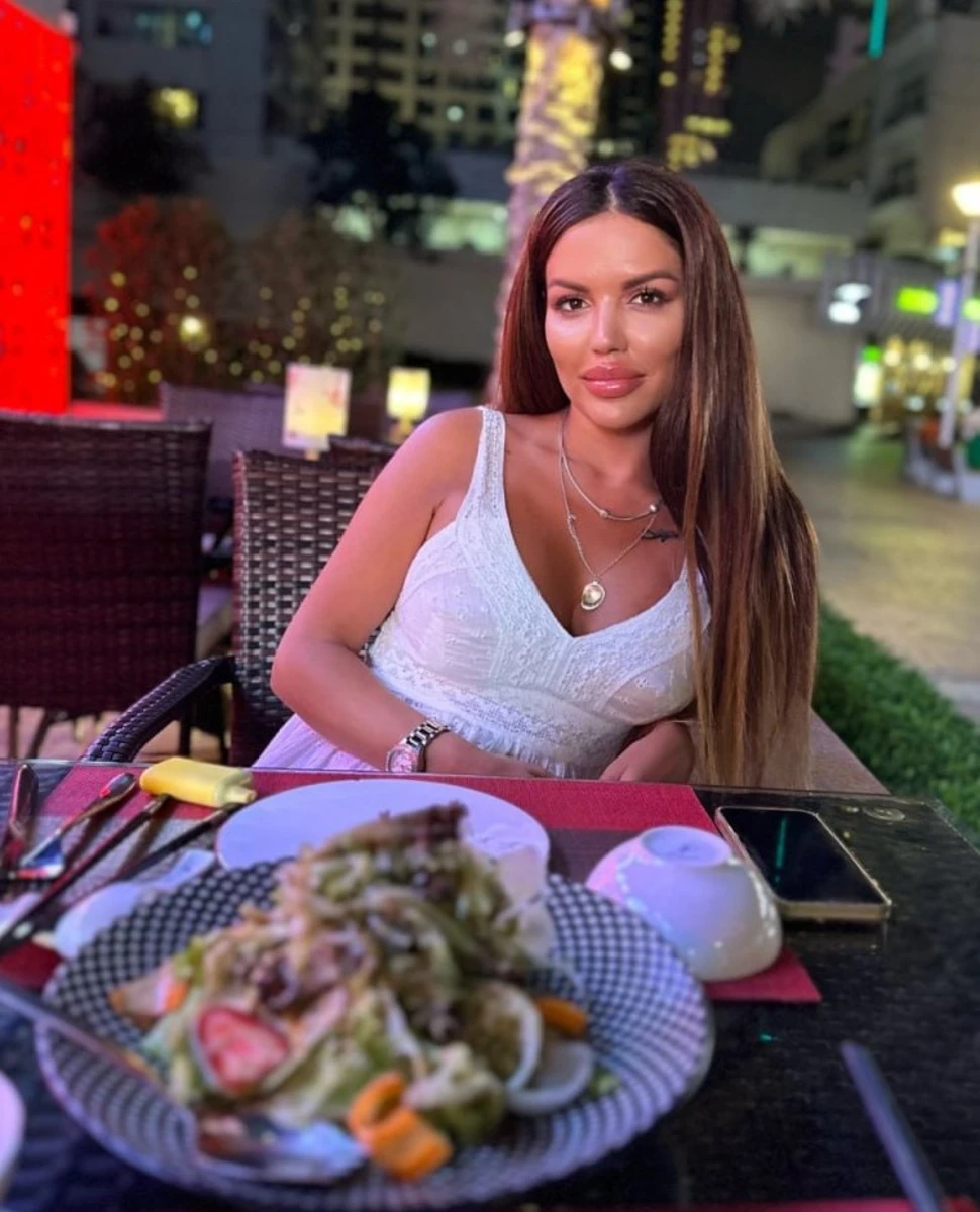 Elina escort in Monaco
