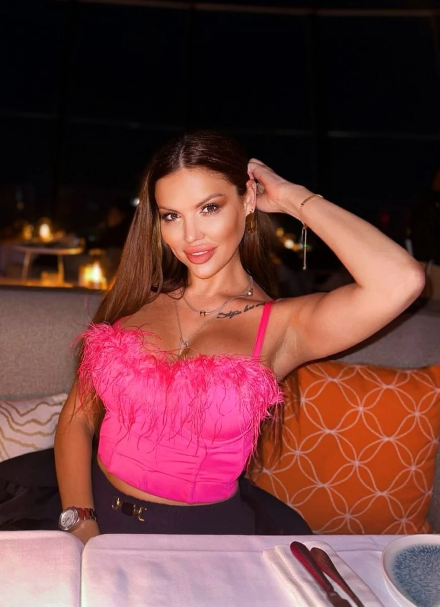 Elina escort in Monaco
