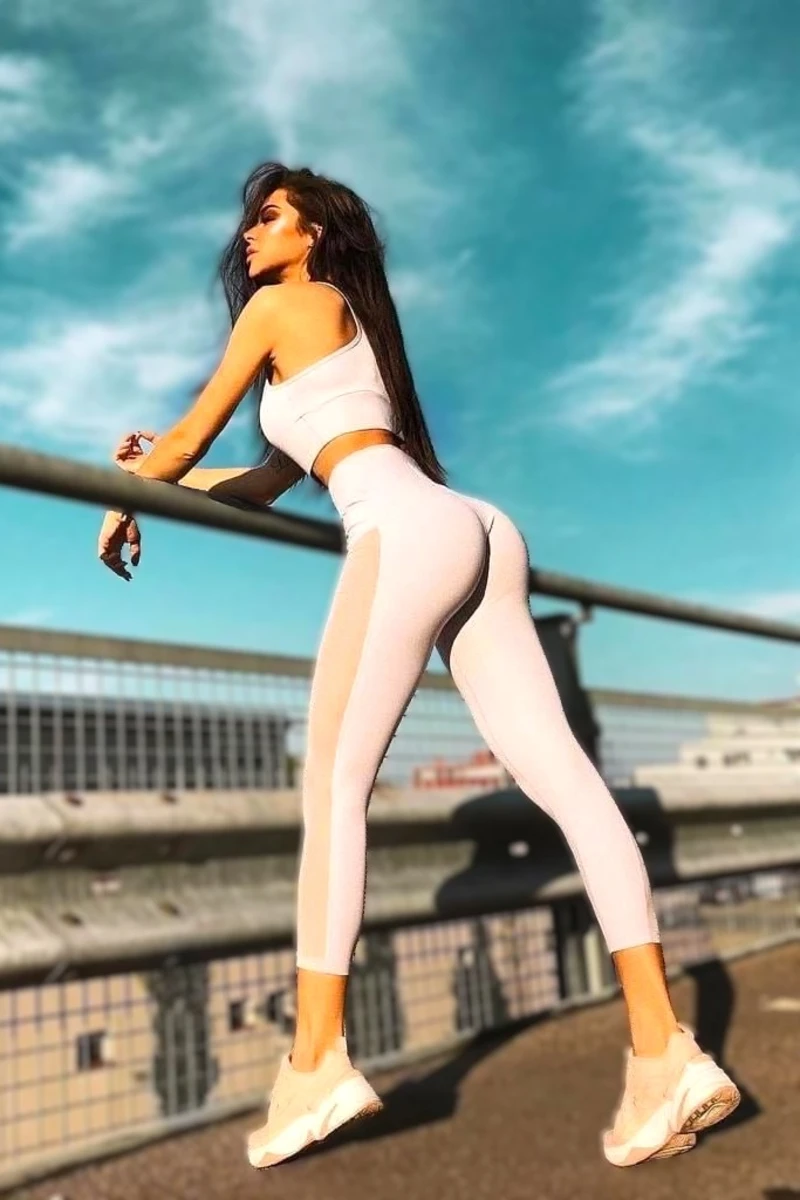 Emilia escort in Monaco