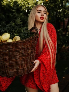 Inessa escort in Monaco