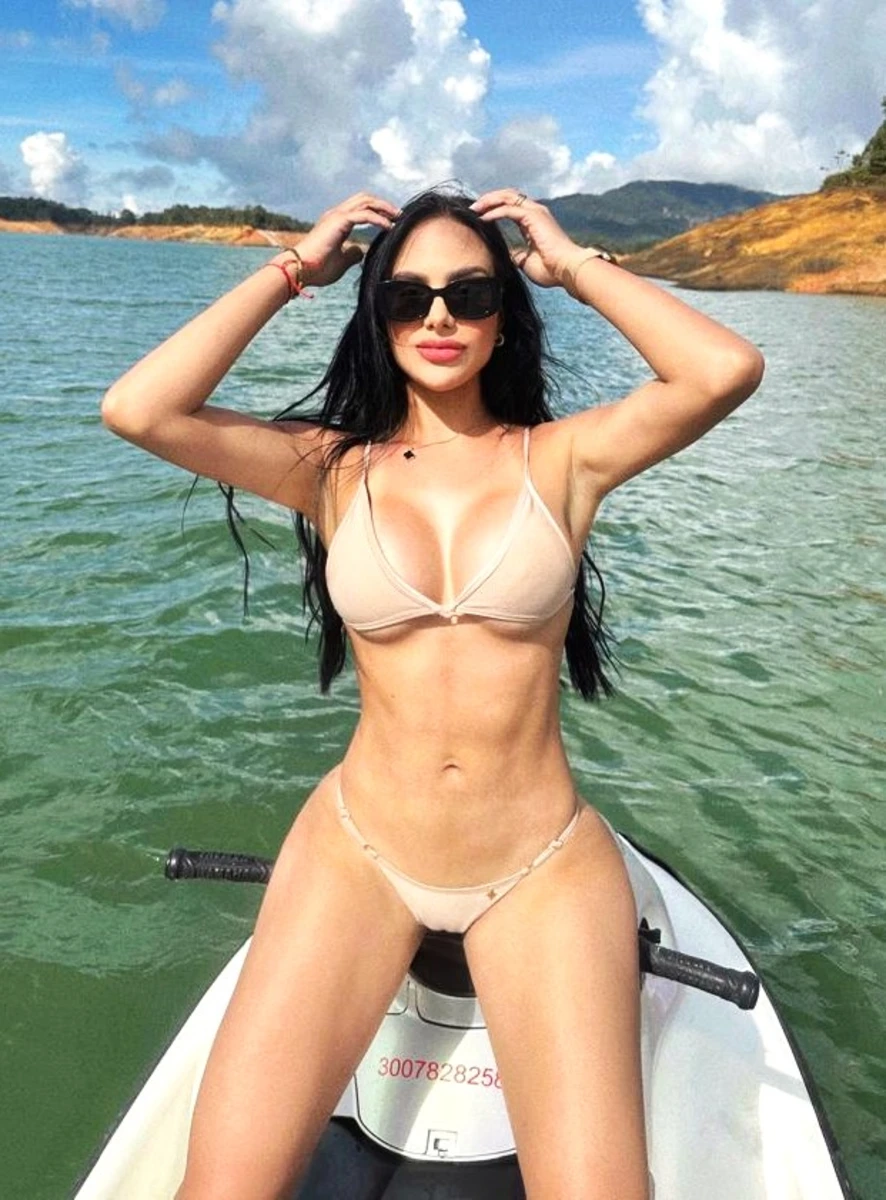Jade escort in Monaco
