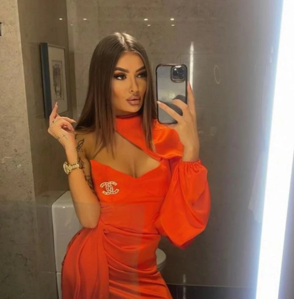 Jeraldine escort in Monaco