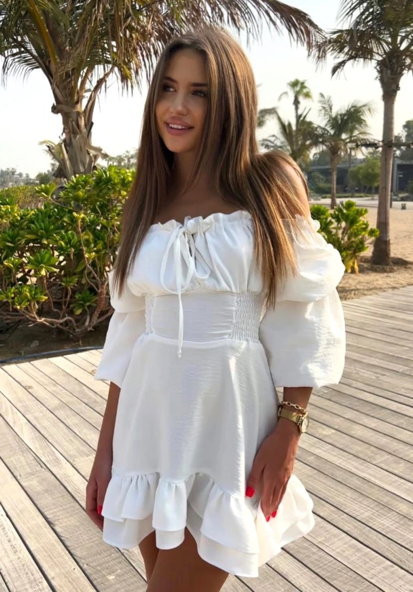 Karina escort in Monaco