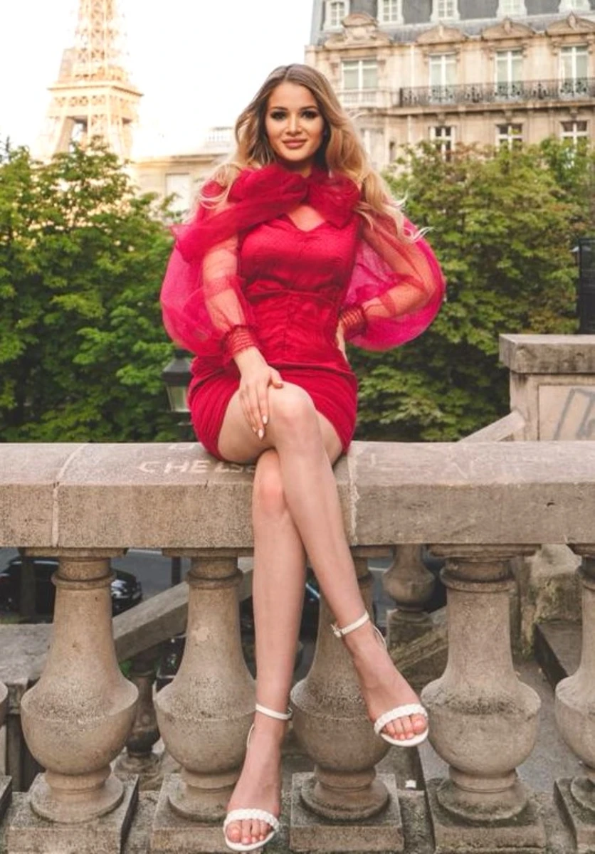 Kristi escort in Monaco