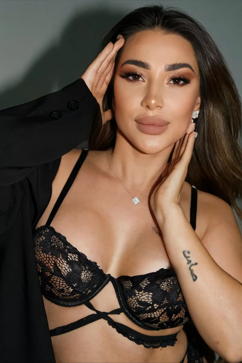  Lara escort in Monaco