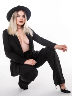 Lelya escort in Monaco