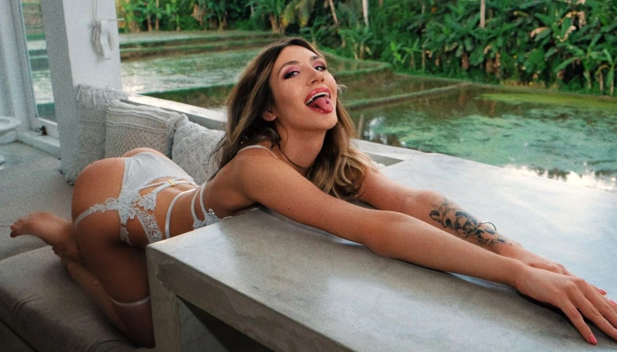 Lexi escort in Monaco