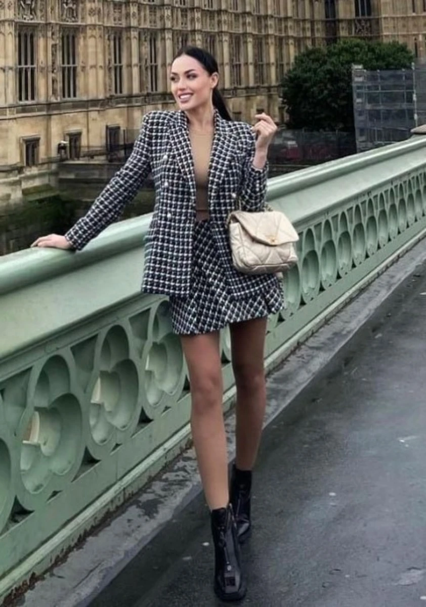 Madlen escort in Monaco