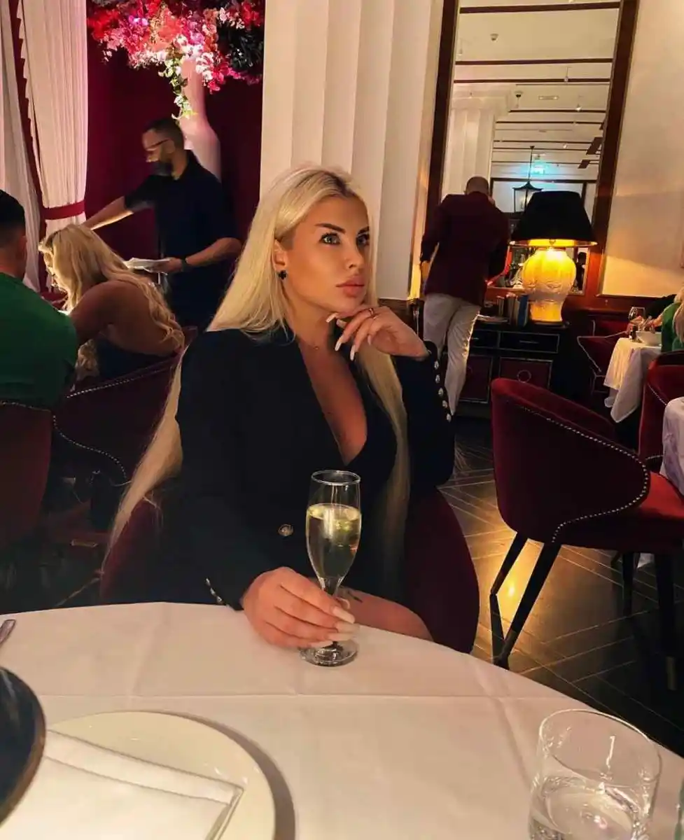 Mila escort in Monaco