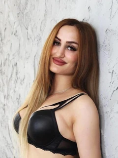Monika escort in Monaco