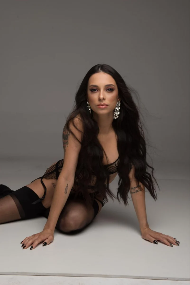 Monique escort in Monaco