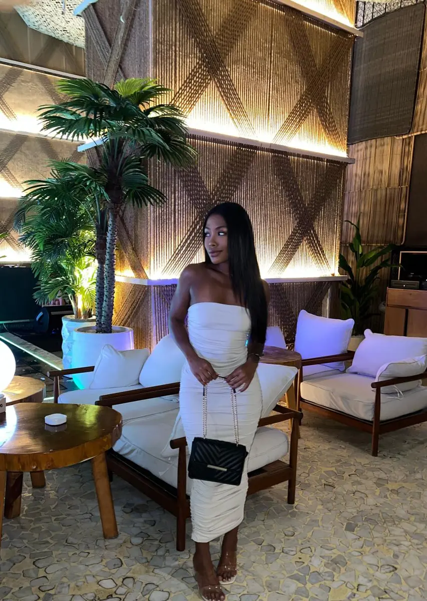Naomi escort in Monaco