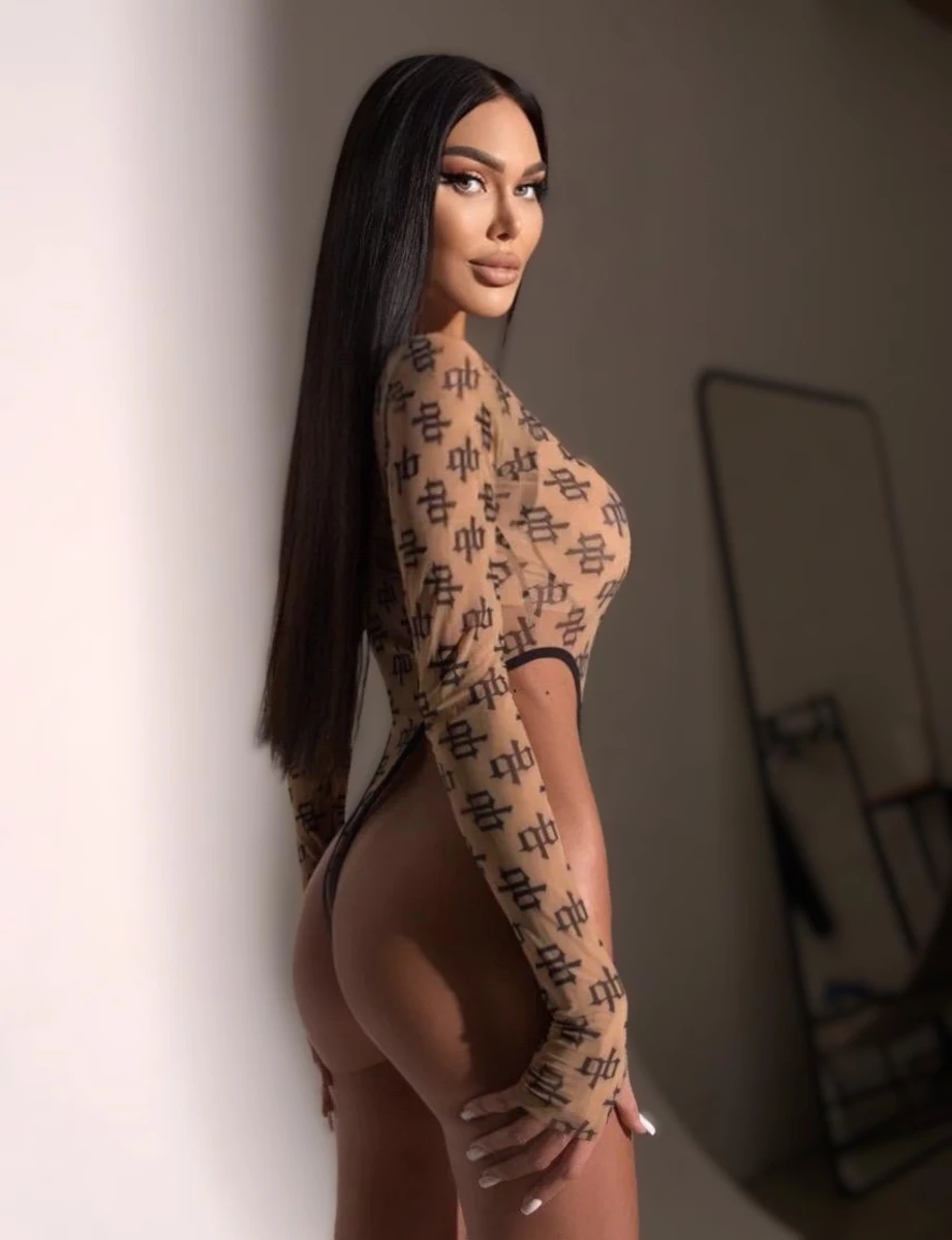 Sabina escort in Monaco