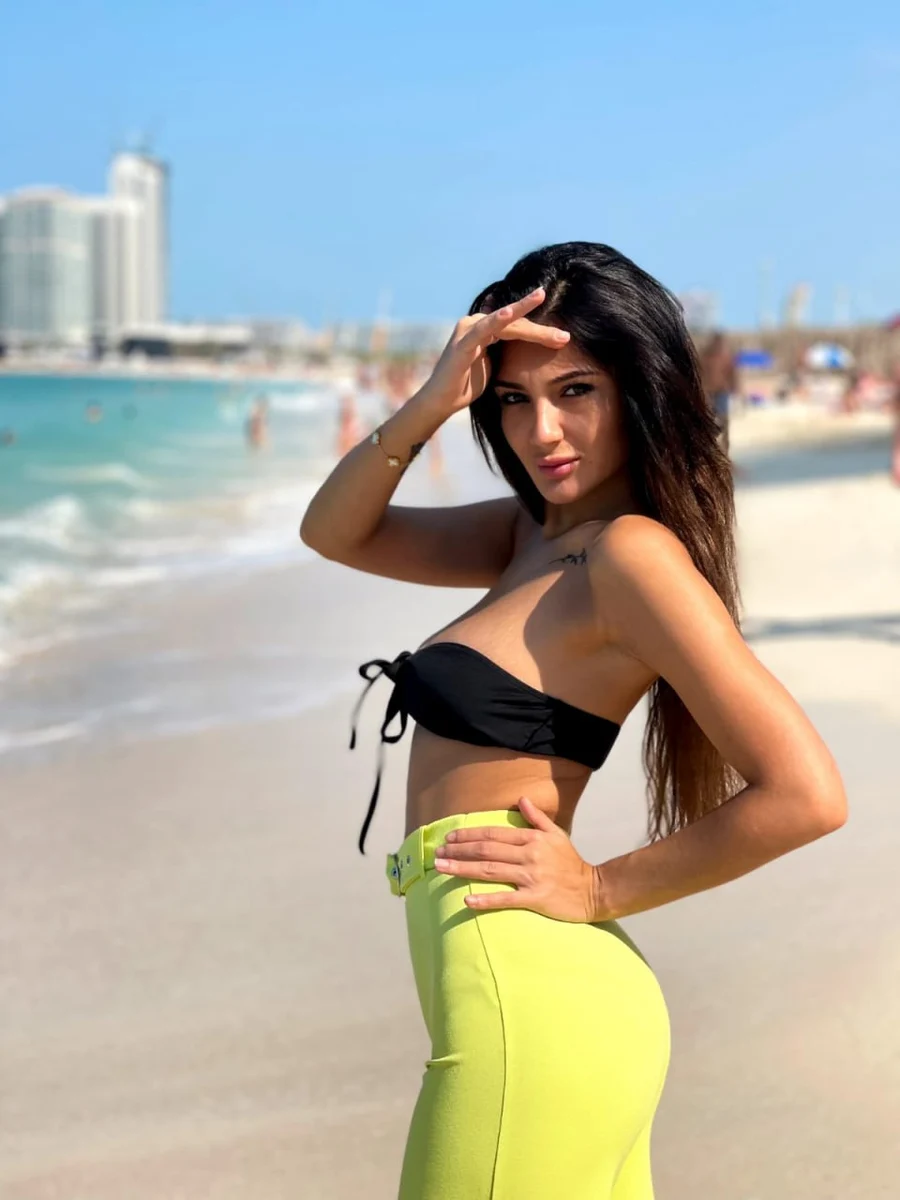Tina escort in Monaco