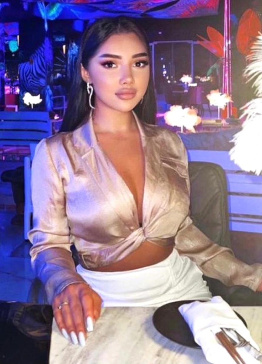 Valentina escort in Monaco