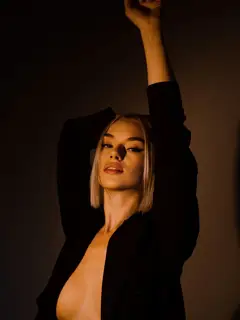 Valery escort in Monaco