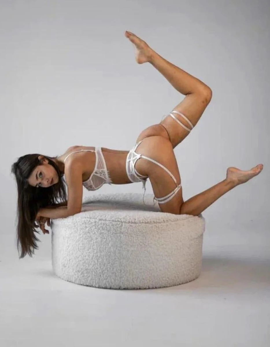 Yana escort in Monaco
