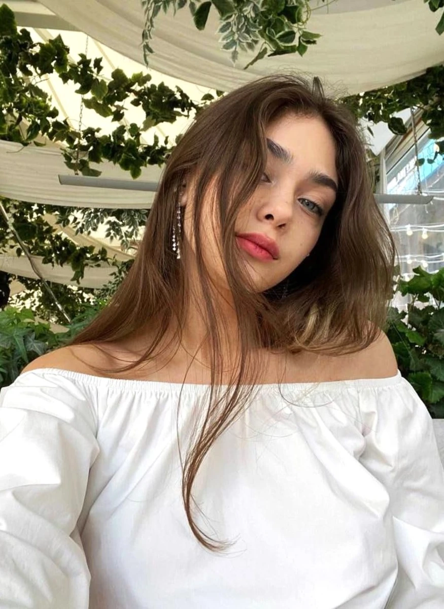 Yana escort in Monaco